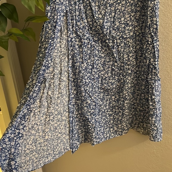 Mid rise split leg skirt - Picture 3 of 3